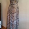 Vestido largo tirantes en tejido  de serpiente - Imagen 3