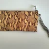 Cartera de mano
